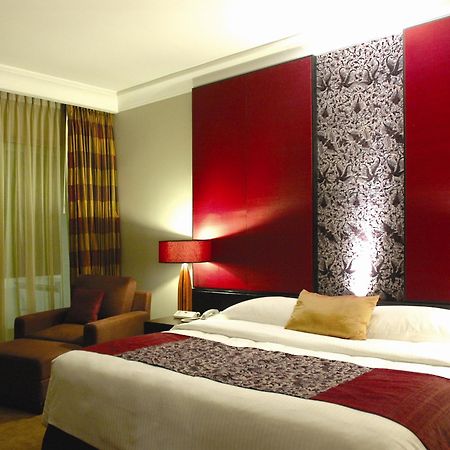 Surya Hotel & Cottages 프리겐 외부 사진