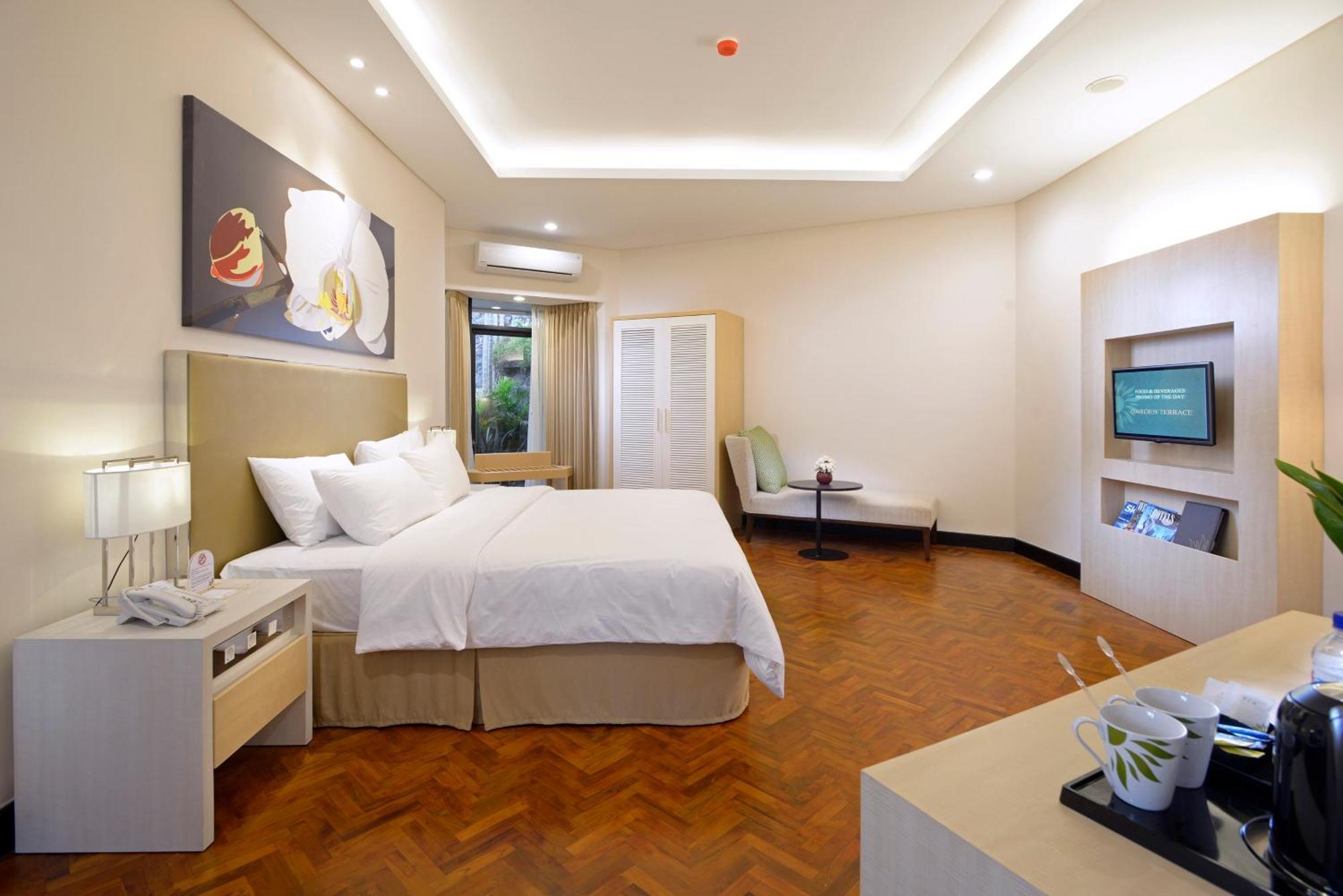 Surya Hotel & Cottages 프리겐 외부 사진
