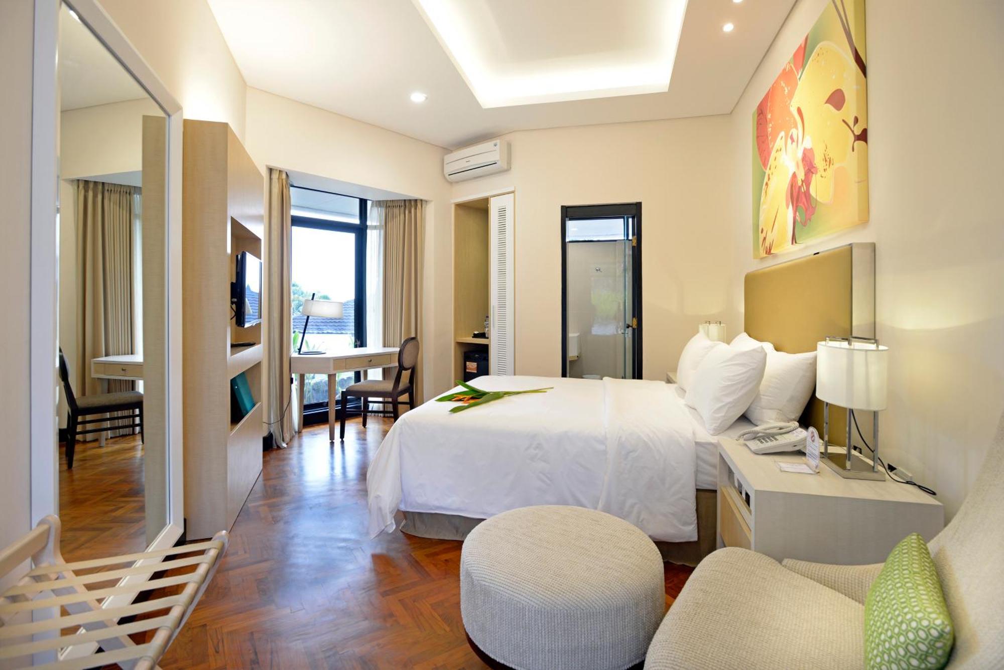 Surya Hotel & Cottages 프리겐 외부 사진