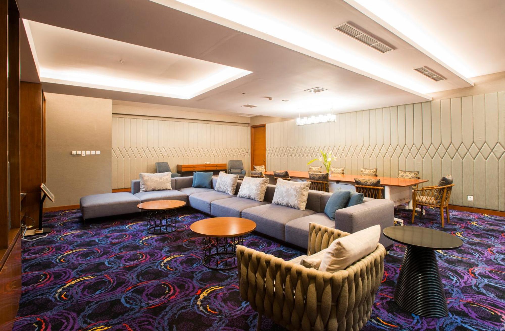 Surya Hotel & Cottages 프리겐 외부 사진